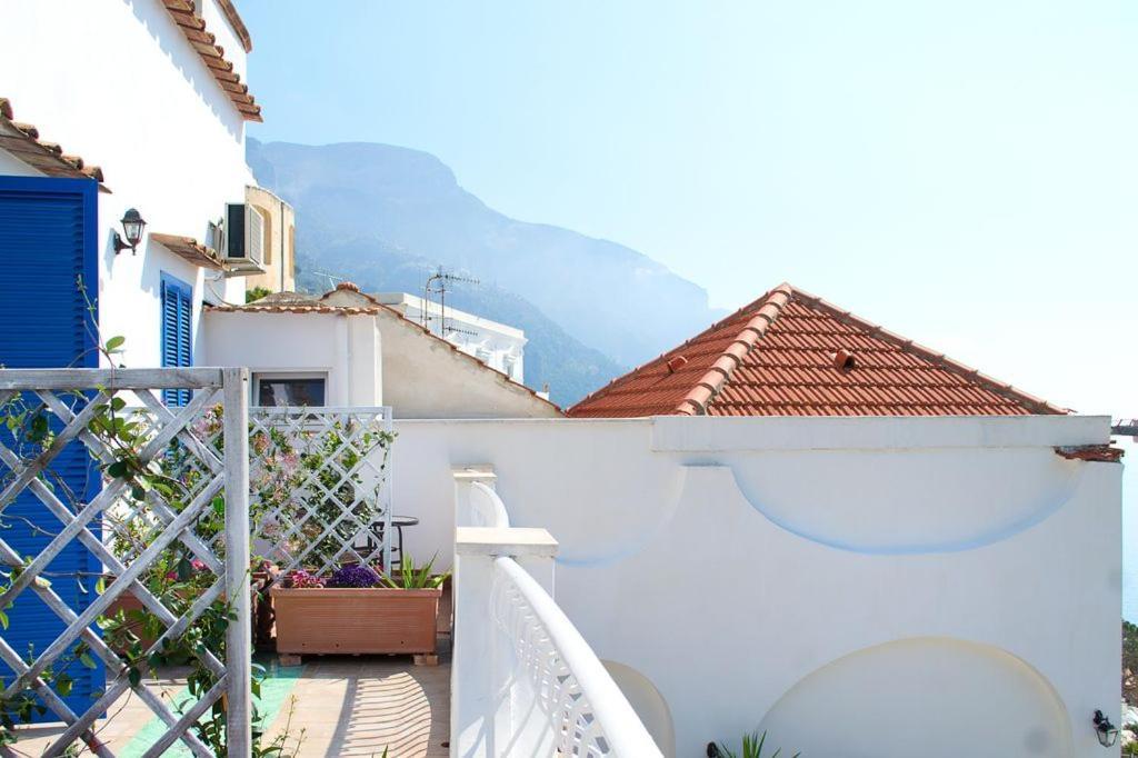 Hostel Brikette Позитано Екстериор снимка