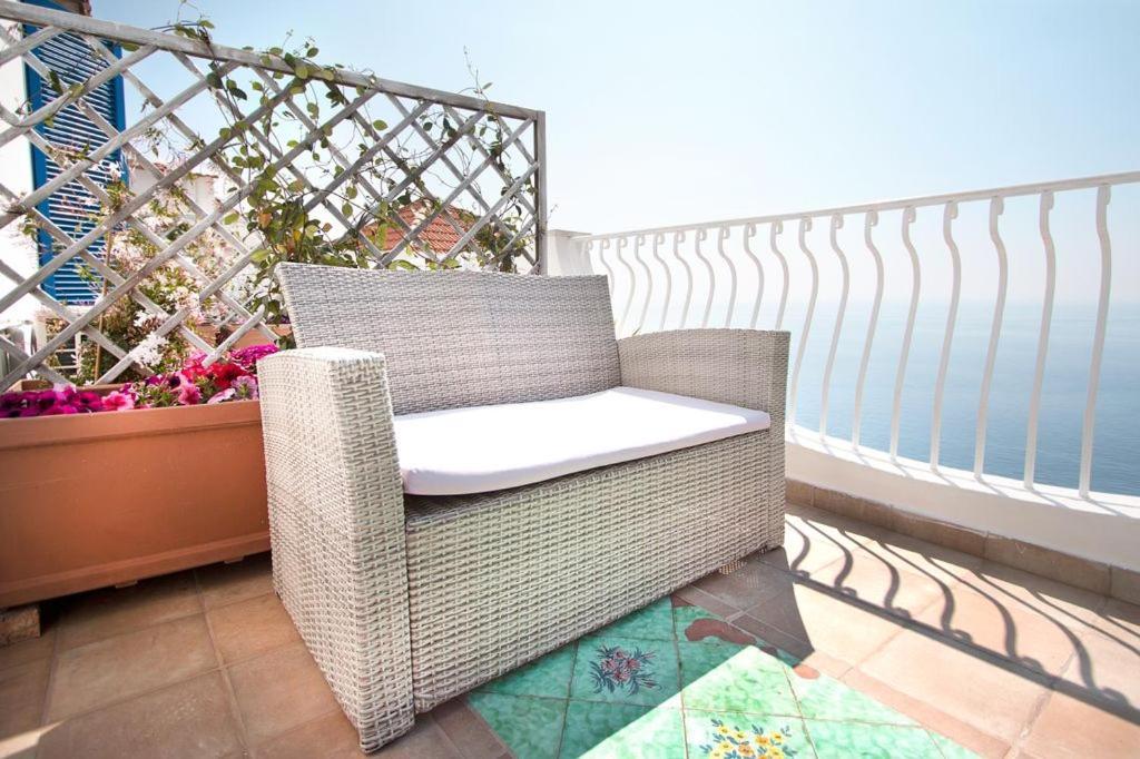 Hostel Brikette Позитано Екстериор снимка