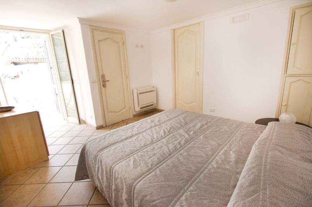 Hostel Brikette Позитано Екстериор снимка