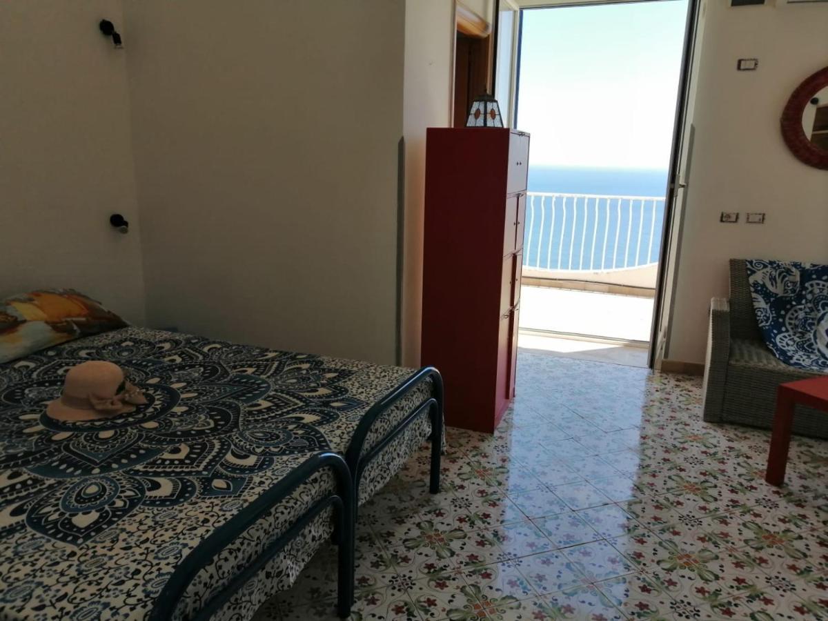 Hostel Brikette Позитано Екстериор снимка